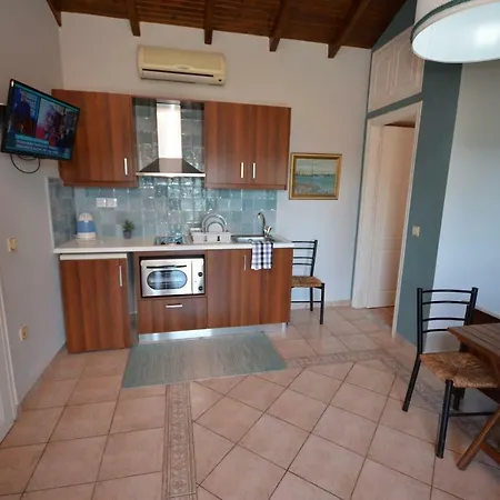 Thalassa Apartment *